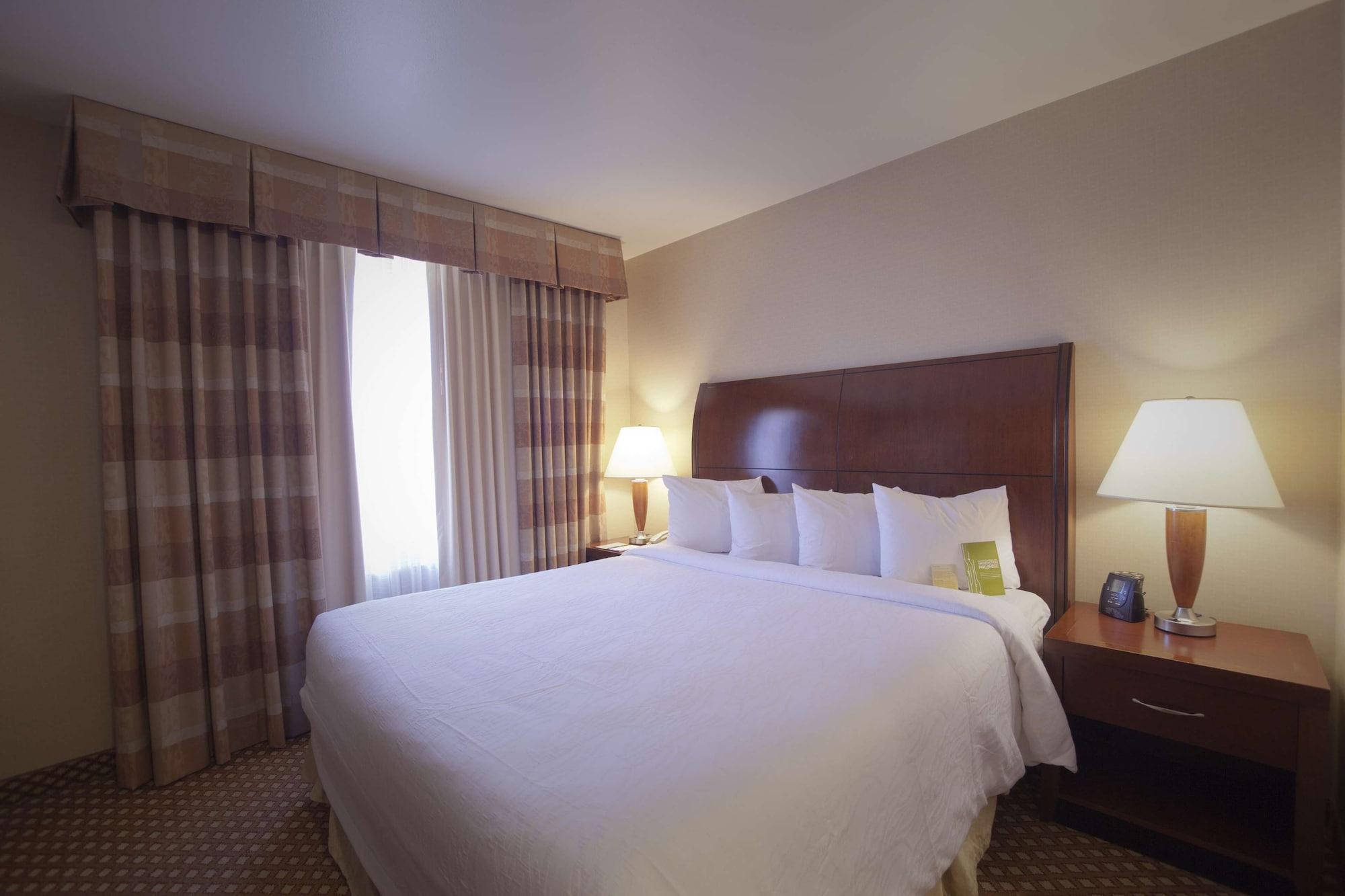 Hampton Inn La Junta Exterior photo